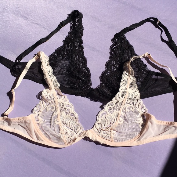 Natori Other - NATORI feathers 2 bras 32 b/c